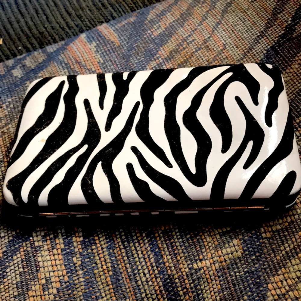 Fuzzy zebra wallet